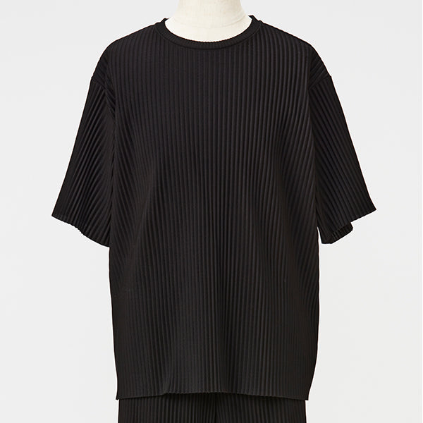 Pleats T-shirts
