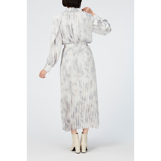 Pleats Skirt / Inspired by Flow / Gray