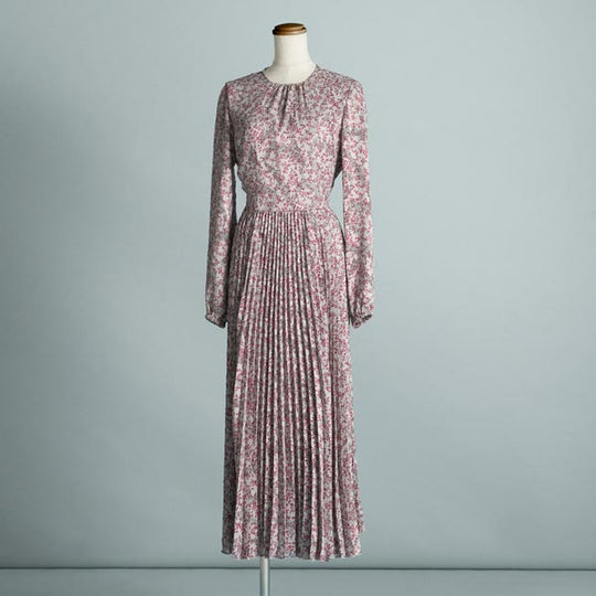 FLOWER PLEATS DRESS