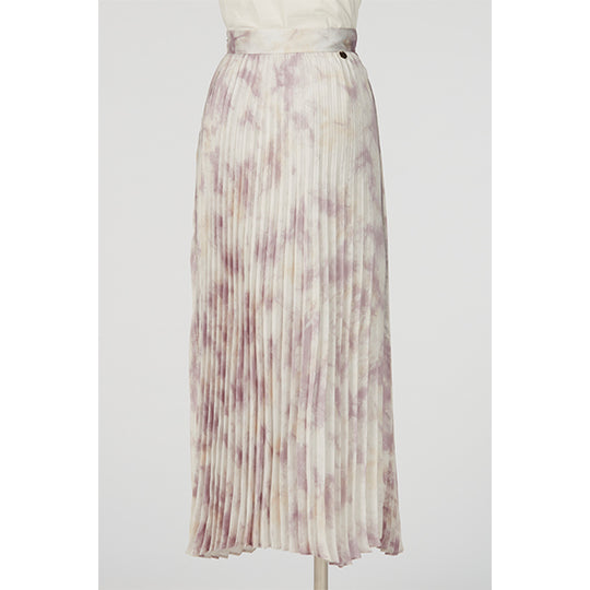 Pleats Skirt / Inspired by Flow / Pink