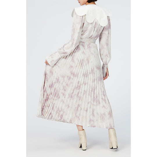 Pleats Skirt / Inspired by Flow / Pink