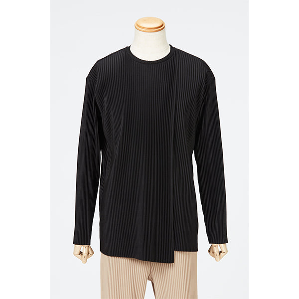 Layered Pleats Pullover / Black