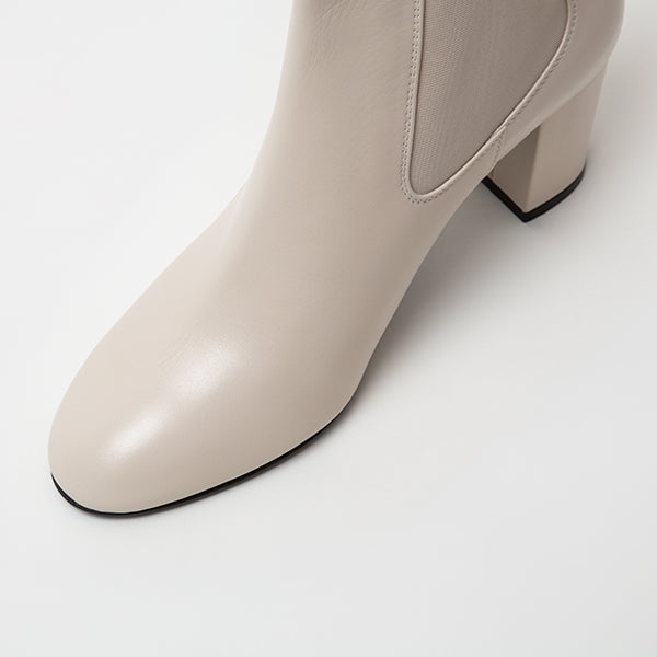 Perfume Short Boots/Off-White
