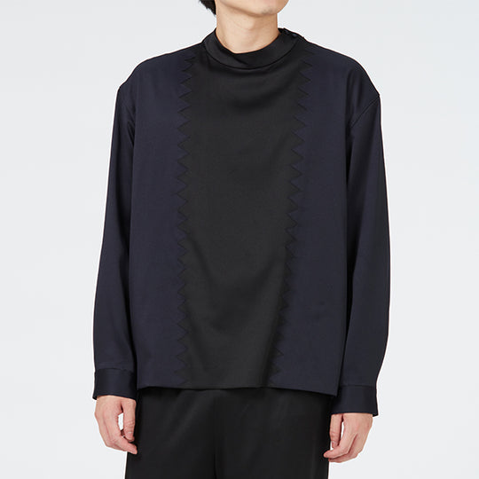 Pullover / Inspired by Spinning World / Red