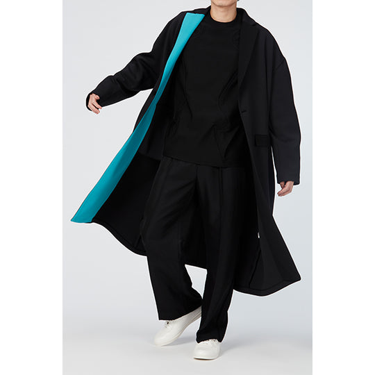 Big silhouette Coat  / Inspired by Time Warp