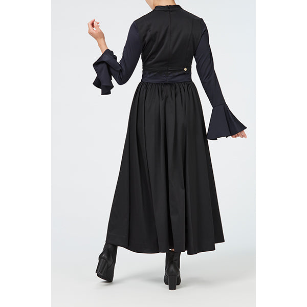 Flare Dress / Inspired by Spinning World / Black
