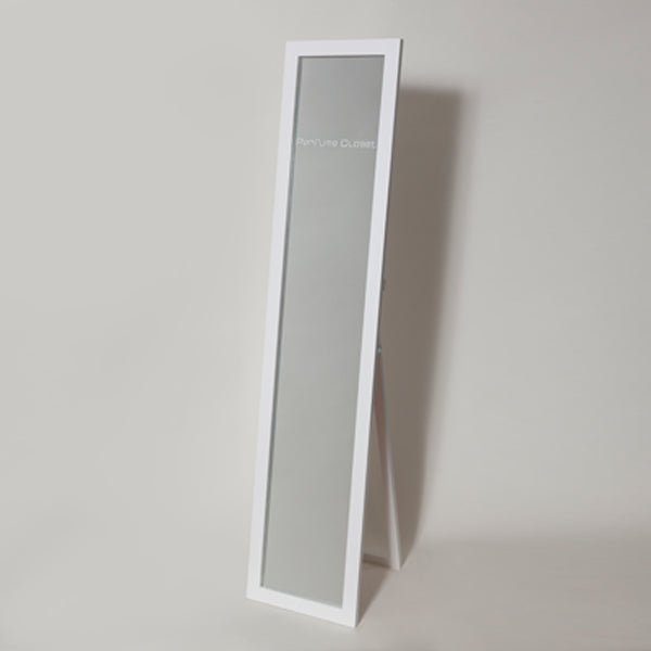 LOGO STAND MIRROR