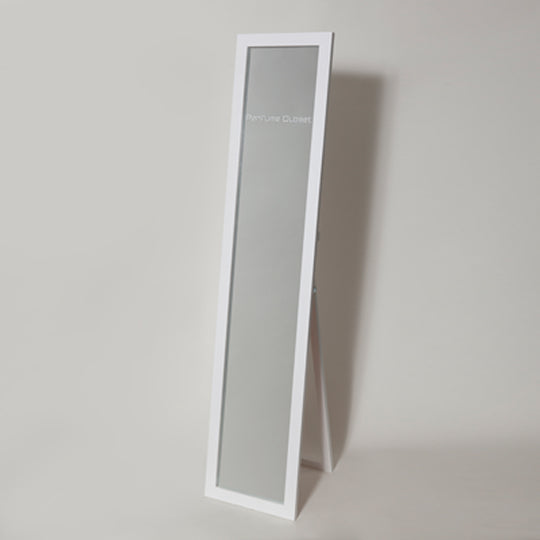 LOGO STAND MIRROR