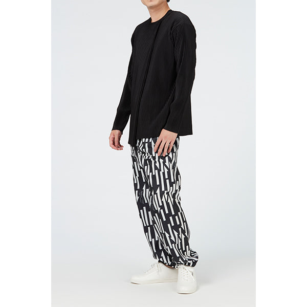 Layered Pleats Pullover / Khaki
