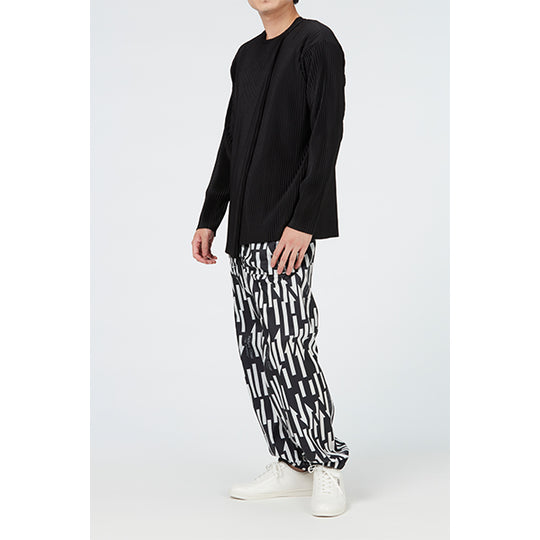 Layered Pleats Pullover / Khaki