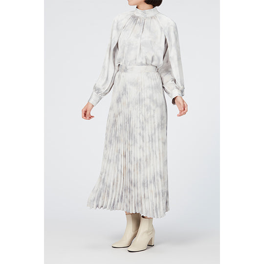Pleats Skirt / Inspired by Flow / Gray
