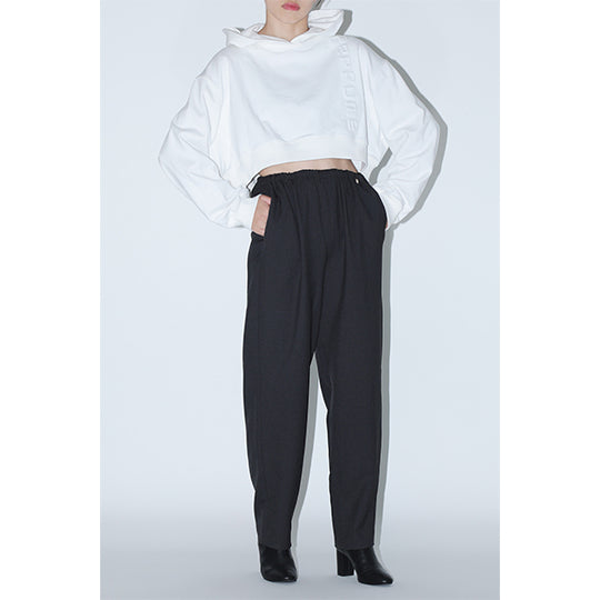 Embossed Logo Cropped Zip Up / Black