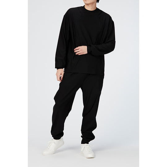 Pullover / Inspired by Cling Cling / Black