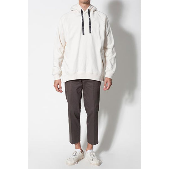 SIDE PLEATS HOODIE
